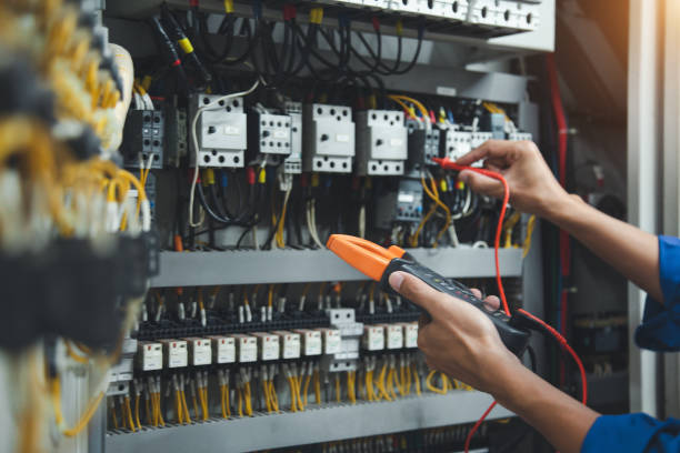 Best 24-Hour Electrician  in Carrollton, IL