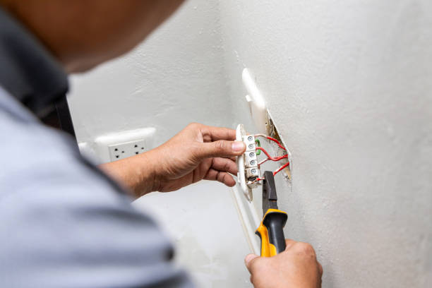 Best Electrical Contractors for Businesses  in Carrollton, IL